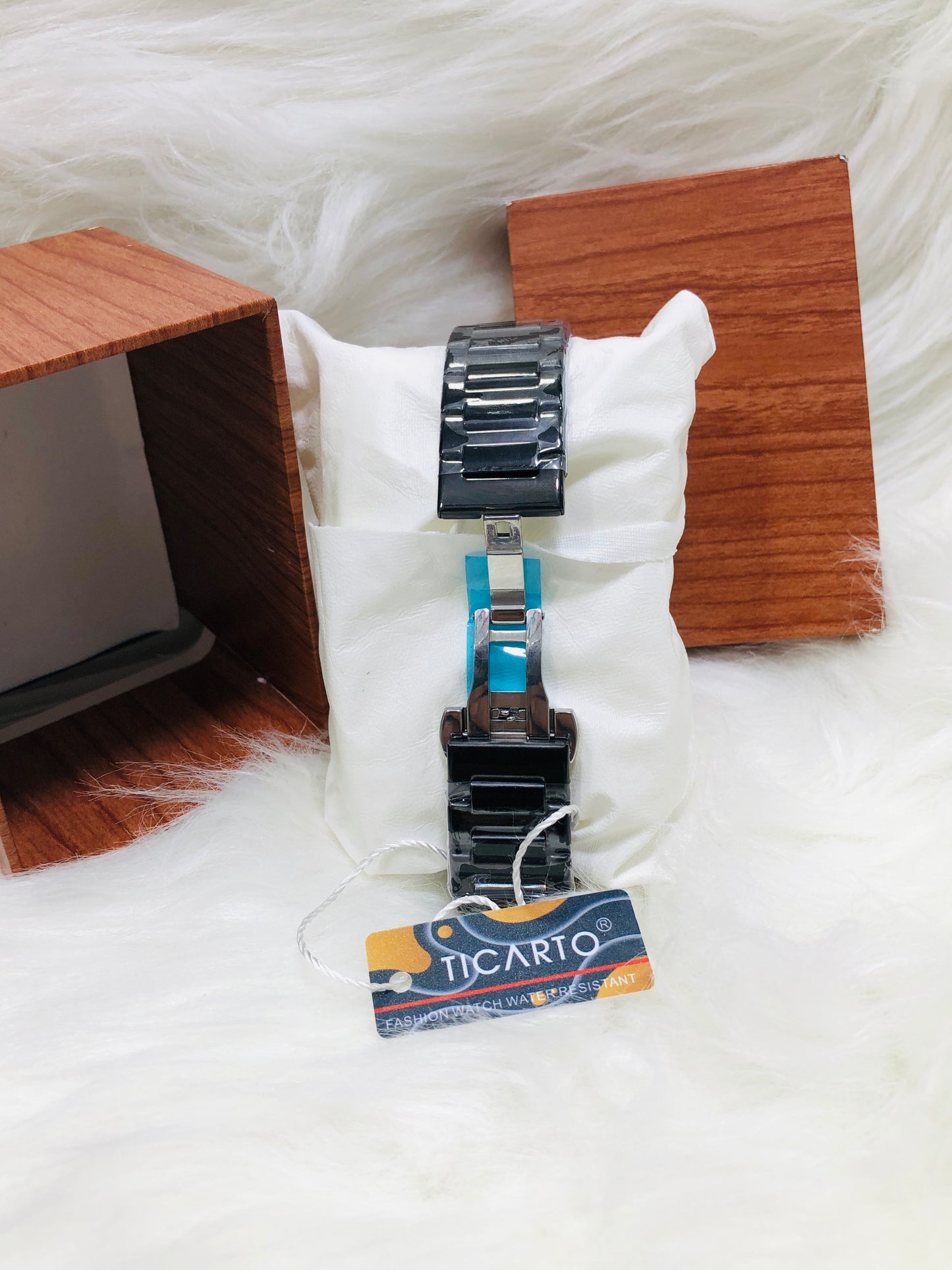 Original Ticarto Black Arabic Aura Watch