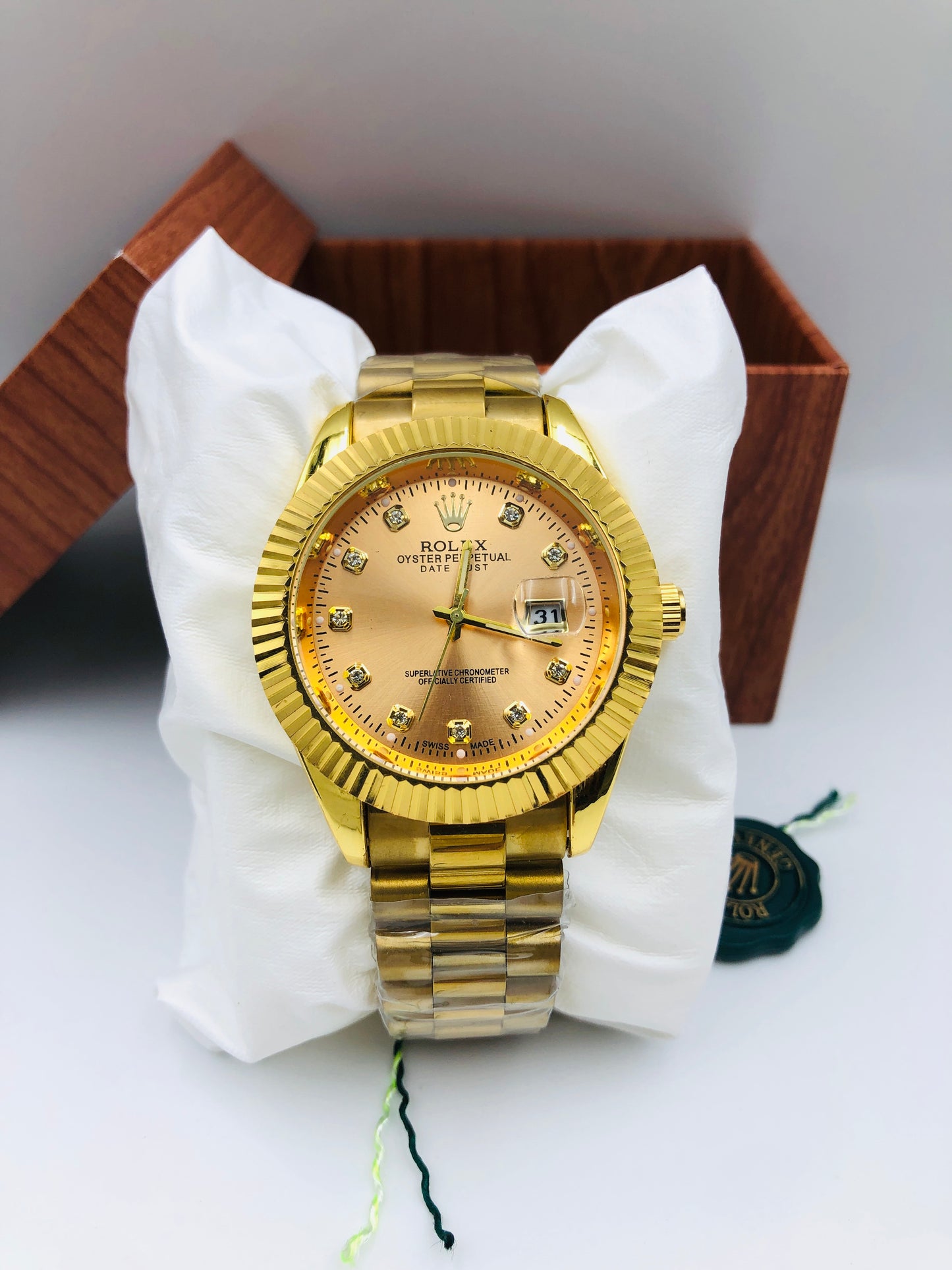 Rolex Diamond - Article #210 - Golden - Golden Dial